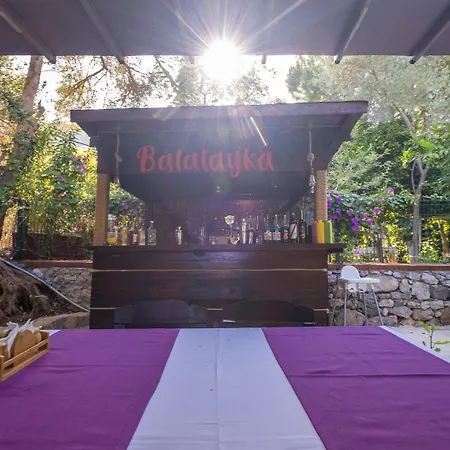호텔 Balalayka Butik 3*
